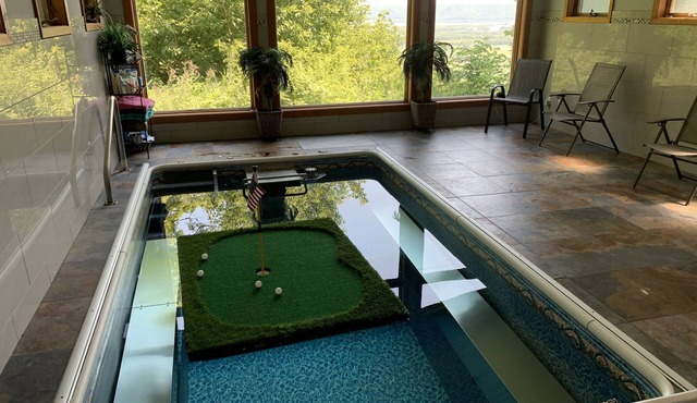 Sunrise on Skyline - Indoor spa - Arcades - Amazing Views!