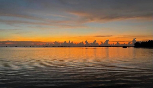 Sunrise on the River, Sunrise on the River