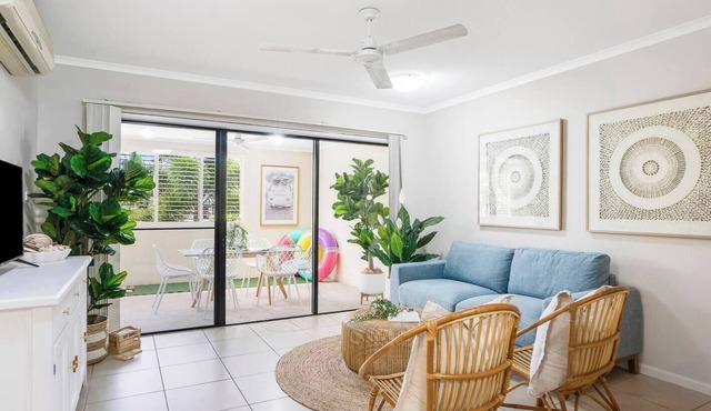 Sunrise Palms Resort style Escape by the Esplanade