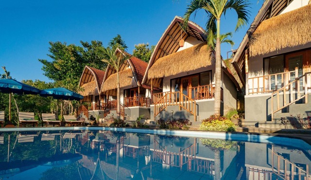 Sunrise Penida Hill (Deluxe Hut Bungalow with Pool that also overlook the Hill)