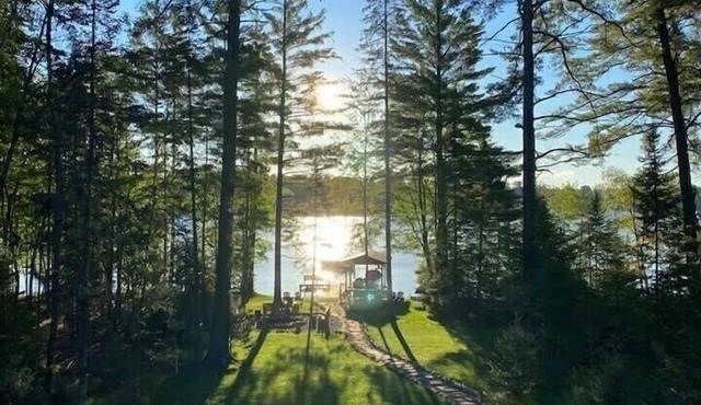 Sunrise Pines Lake Home On The Largest Chain of Lakes in Eagle River!