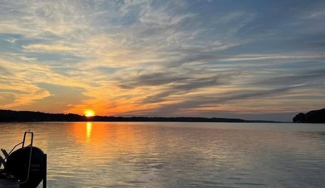 Sunrise Pointe Lakehouse