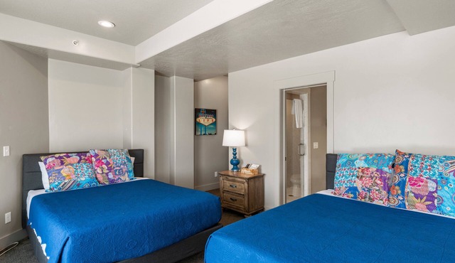Sunrise Resort Room #104 | 0 Bed, 1 Bath