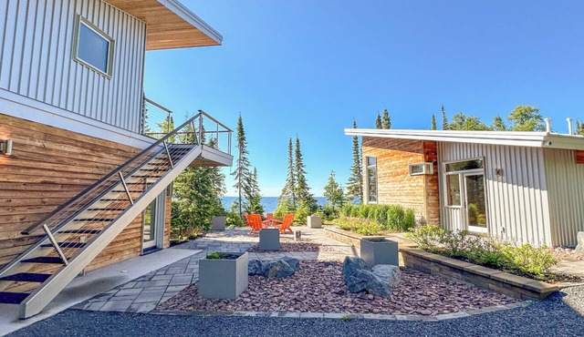 Sunrise Shores - Lake Superior - Grand Marais, Minnesota - Cascade Vacation Rent
