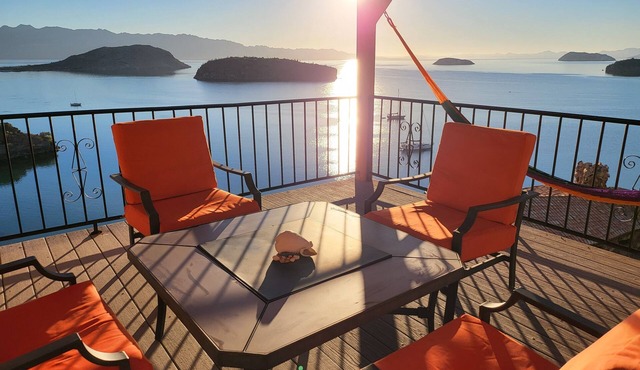 Sunrise Villa - Off-Grid Beach Villa w/Best Views in Baja California!