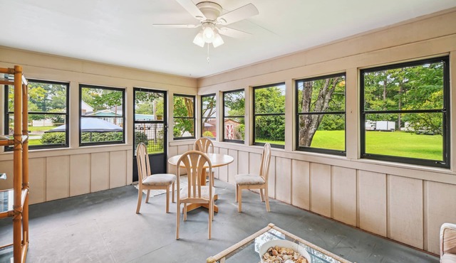 Sunroom + Patio: Myrtle Beach Escape Near Golfing!