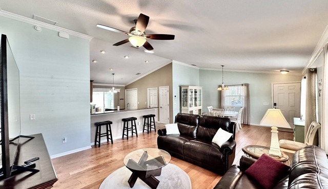 Sunscape Palms - 3/2 with Golf Cart & Grill in The Village of St. James