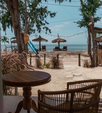 Sunscape Villa - Beachfront and private pool