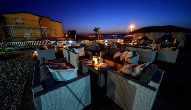 Sunset Apartments