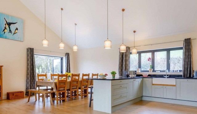 Sunset Barn - Luxury Cottages