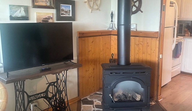 Sunset Bay Waterfront Cottage on Georgian Bay