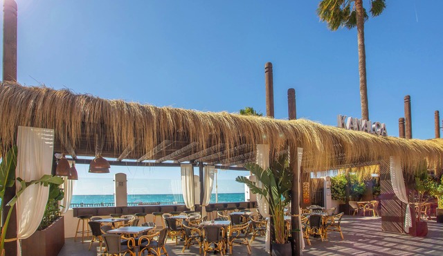 Sunset Beach Club Hotel Apartments