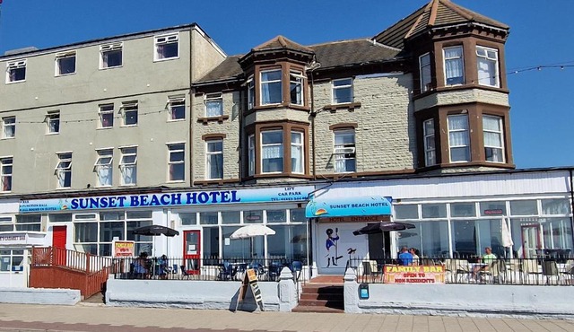 Sunset Beach Hotel