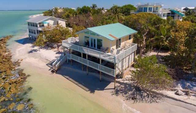 Sunset Beach House: Pet Friendly Beach Front Home with Gorgeous Shaded Deck