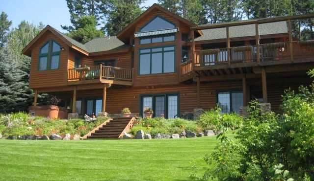 Sunset Cabin - Flathead Lake, Exquisite Log Home and Guest Cabin. Sleeps 12