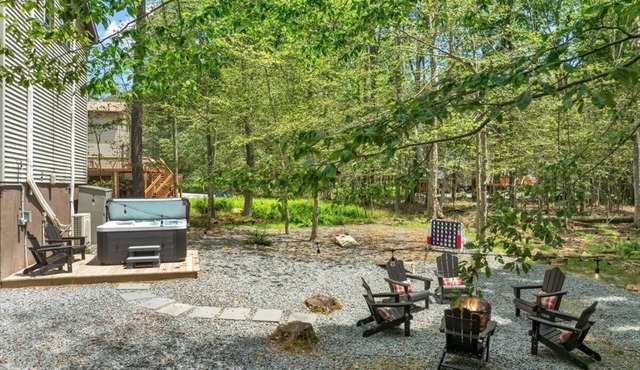 Sunset Cabin - Hot Tub, Game Room, Firepit, Lake