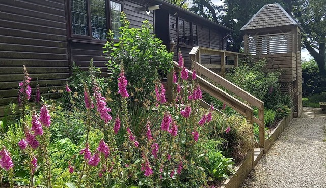 Sunset Cabin, watch the sunset over the north Devon horizon in this cosy cabin!