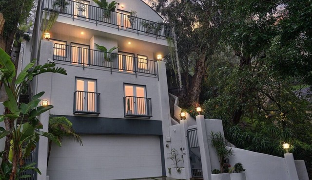 Sunset Cinema in Hollywood Hills with Pool & Views