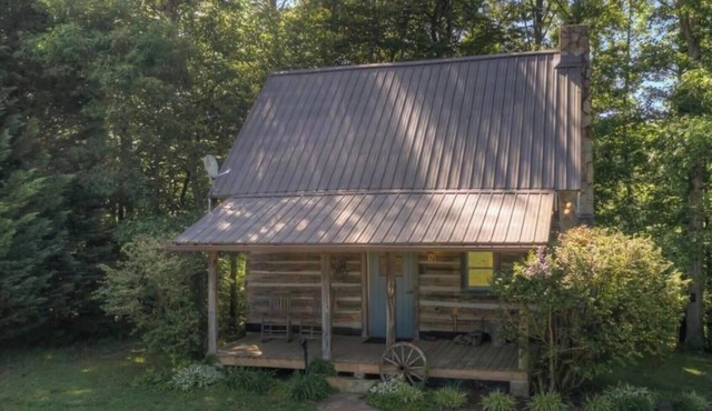 Sunset Cottage at The Adams Family Farm