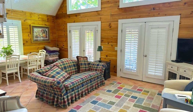 Sunset Cove Cabin Sum