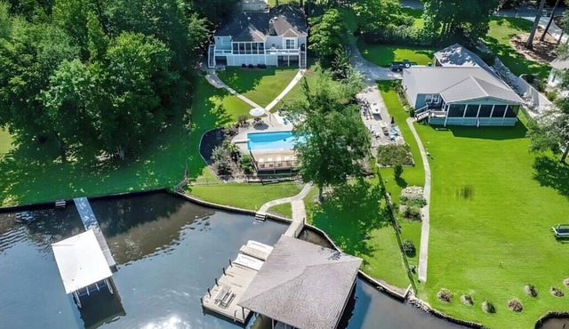 Sunset Cove-Sleeps 8-private pool-stunning views