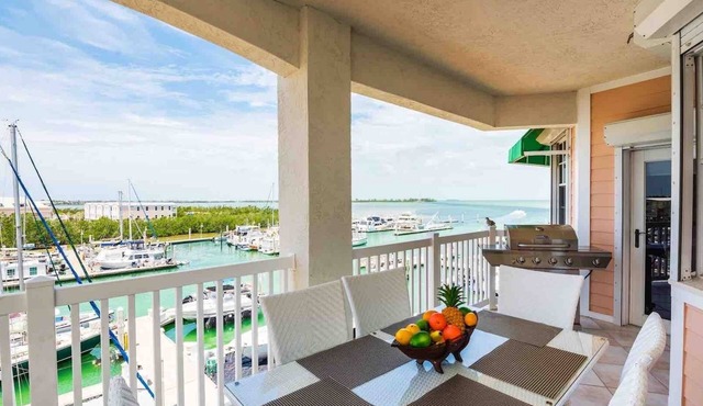 *SUNSET DREAMS @ SUNSET MARINA* Condo/Pool & Spa + LAST KEY SERVICES.