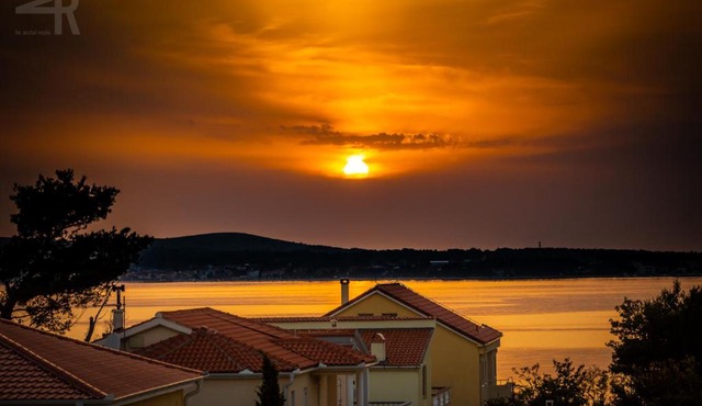 Sunset Elite Apartment