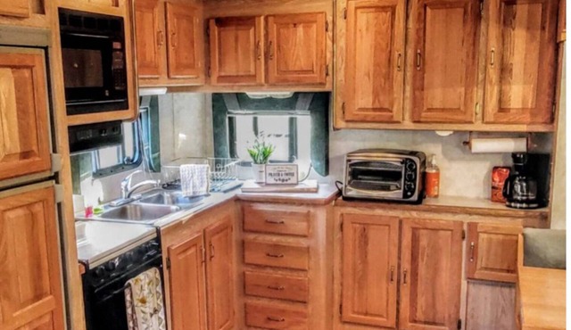 Sunset Glamper, Inground Pool, Pet friendly!