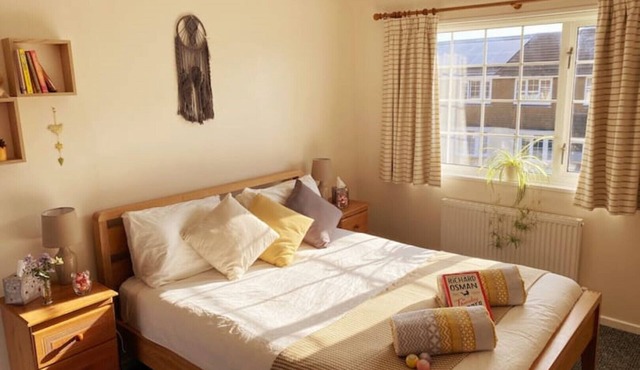 Sunset House, Kingsbridge