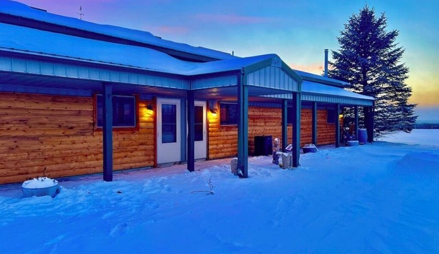 Sunset Lodge 9 Bedroom Lodge w/Hot Tub & Pool