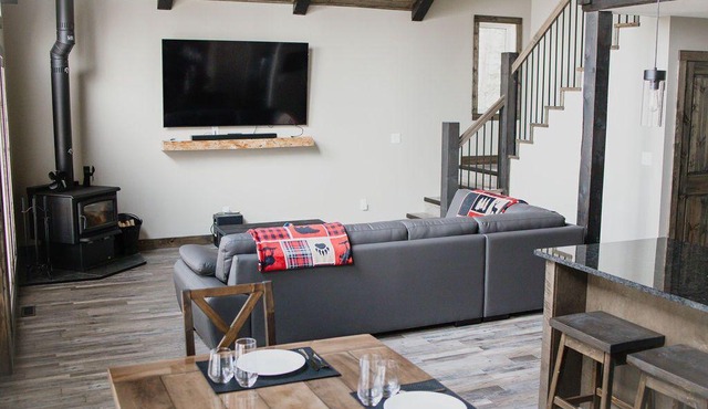 Sunset Lodge at Candle Lake, sleeps 12