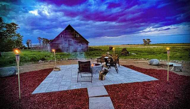 Sunset Lodge ~ Your Adventure Awaits