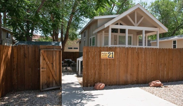 Sunset Mesa Cabin #21