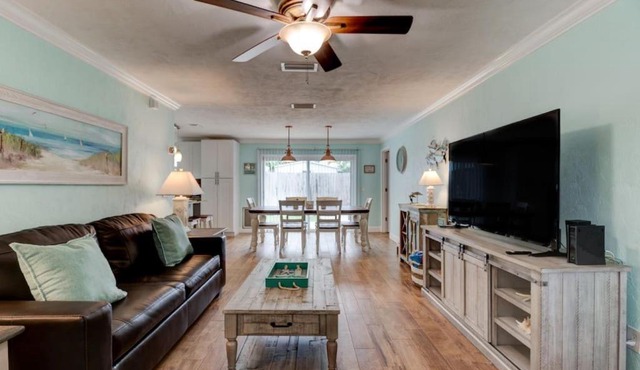 Sunset Oasis by the Boondocks