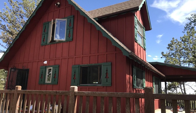 Sunset Pines Cabin - breathtaking views w/hot tub