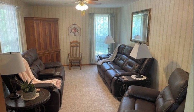 Sunset Place - 3-bedroom house in Waynesville Fort Leonard wood - Pool Table
