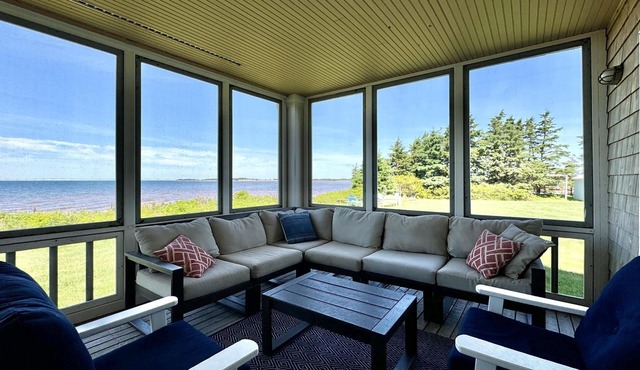 Sunset Point—Private Beach, Barrel Sauna & Views of Confederation Bridge