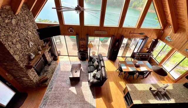 Sunset Point on Lake Keowee - Expansive views, deep water dock and hot tub!