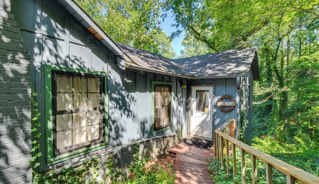 Sunset Rental Cottage Near Table Rock State Park!