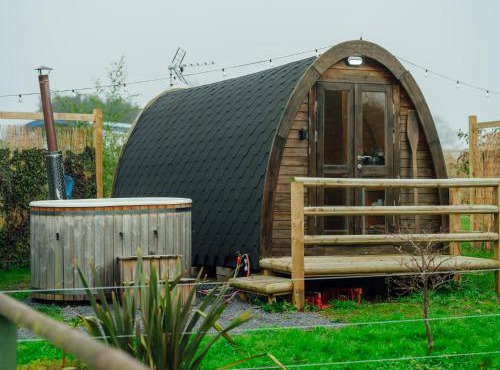 Sunset Retreats The Ice Viking