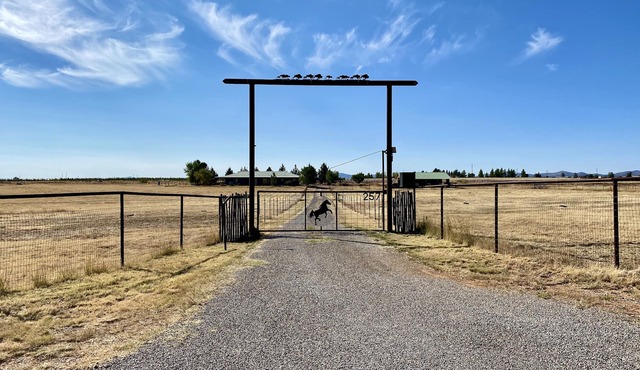 Sunset Ride Ranch/Foreman's house