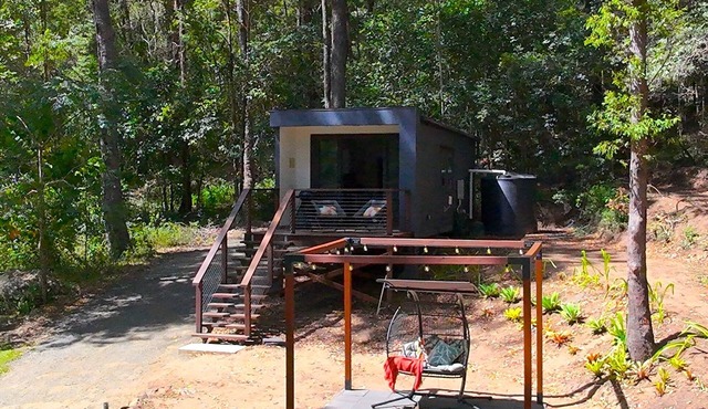 Sunset Ridge - King Bed Cabin nestled at the base of Tamborine Mountain.