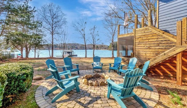 Sunset Ridge Lake Front Retreat