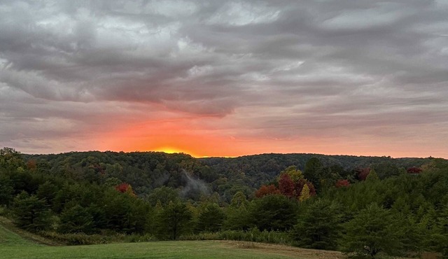 Sunset Ridge- Natural Bridge, Sunset View, Hot Tub