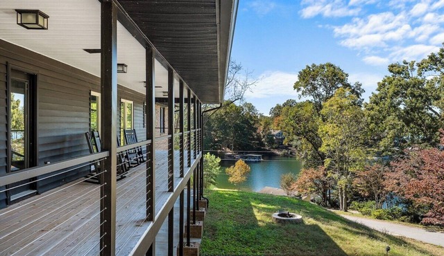 Sunset Ridge on Lake Keowee!