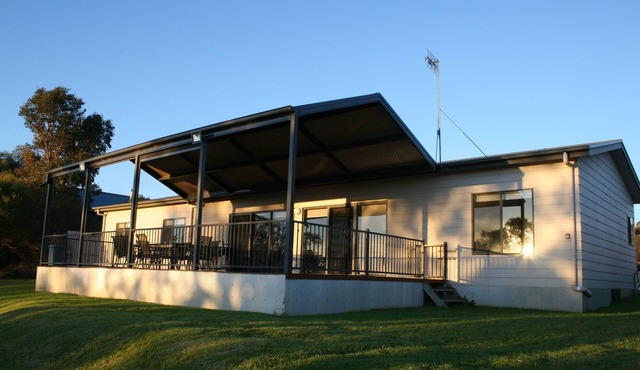 Sunset Rivershack at Murbko