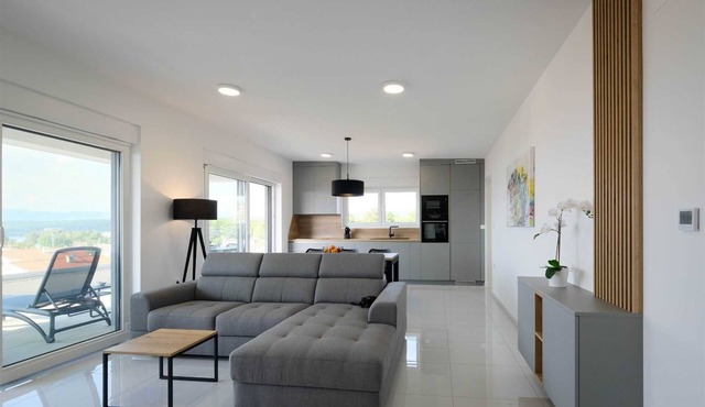 Sunset Royal Apartment II. with a beautiful Seaview