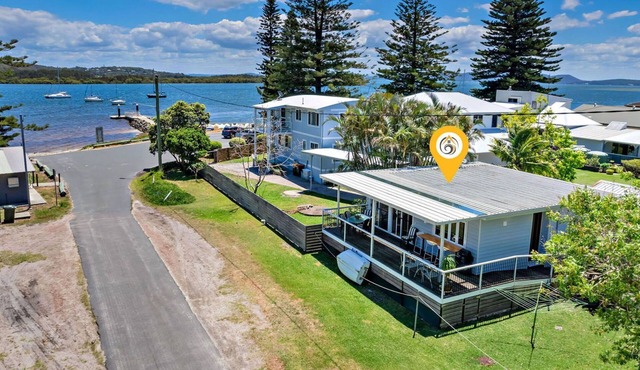 Sunset Sails Taylors Beach NSW