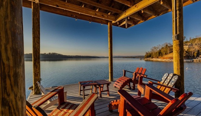 Sunset Shores on Watts Bar
