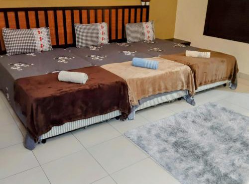 Sunset studio apartment Goldcoast morib